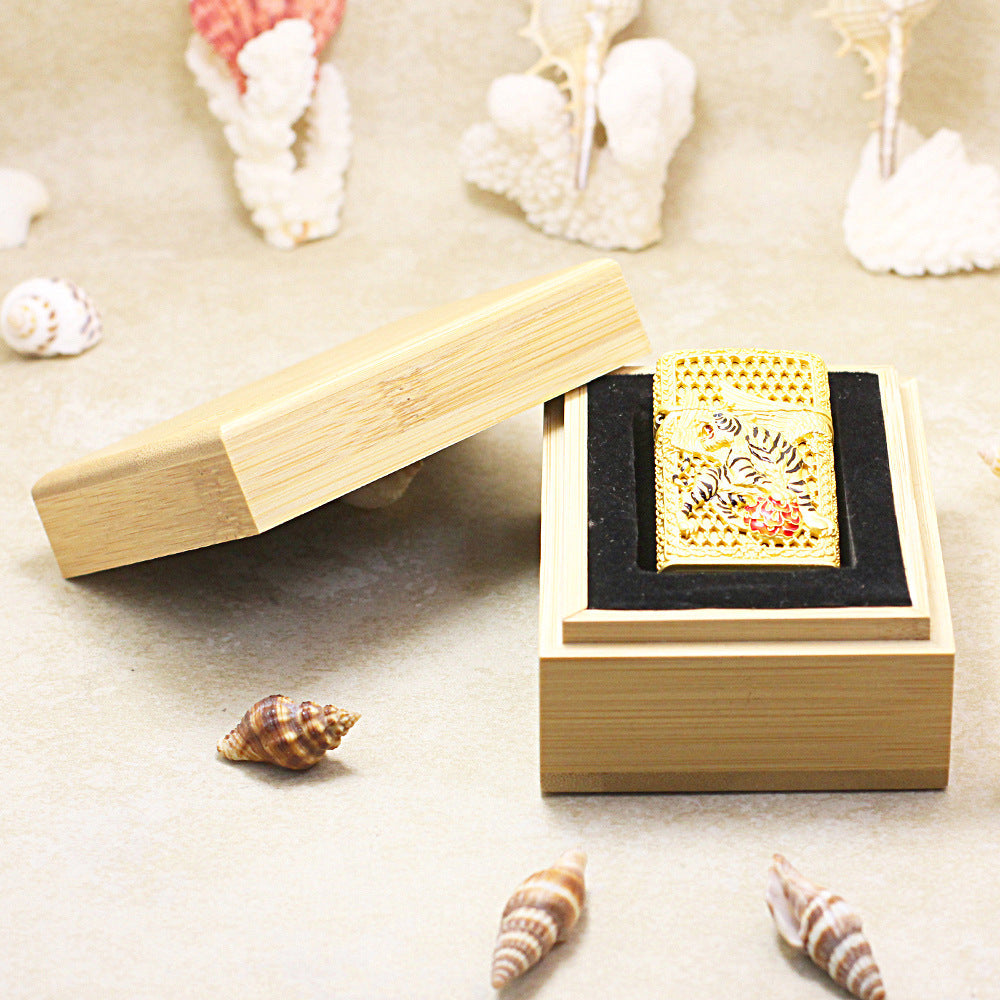 Zippo Heavy Relief Gold Filigree Winged Tiger Case Set - CM53