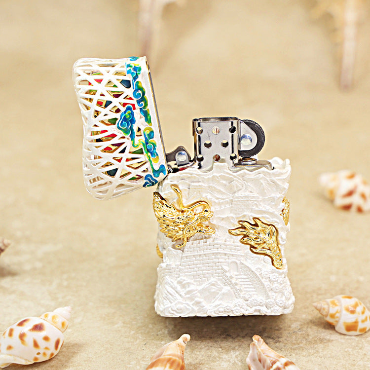 Zippo Heavy Relief White Great Wall and Gold Dragon Case Set - CM42