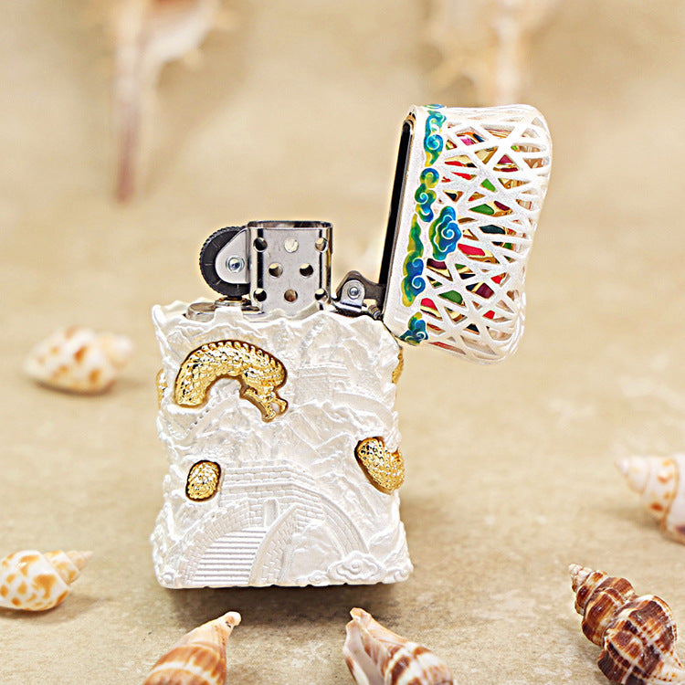 Zippo Heavy Relief White Great Wall and Gold Dragon Case Set - CM42