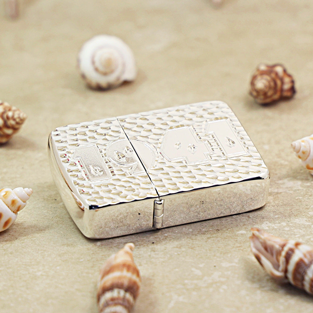 Zippo Silver-Plated 'Meteor Crater' 1941-DS84